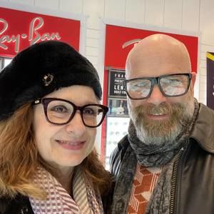 Meet your Posher, Leo